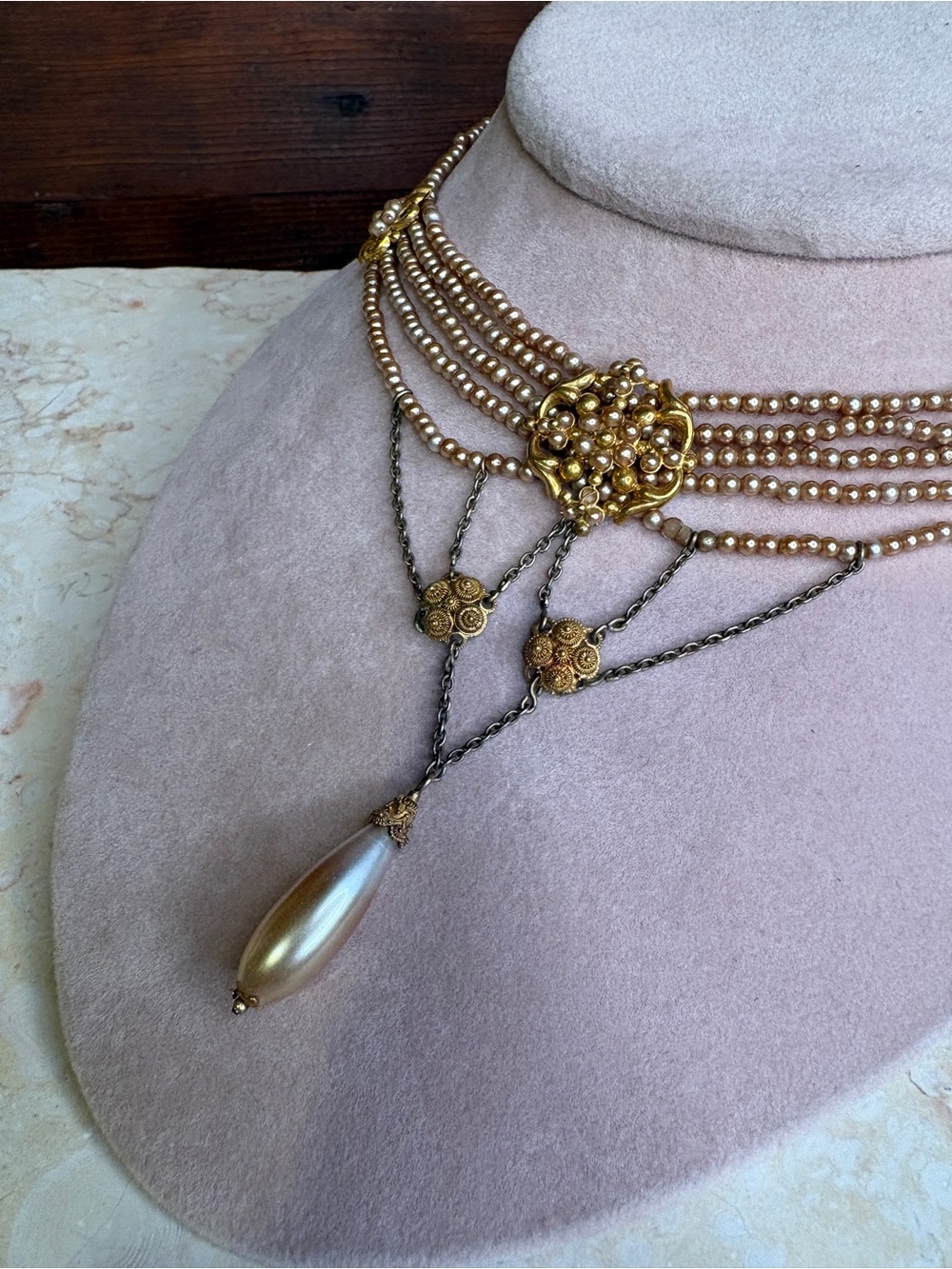 Vintage Edwardian Style 15" Draped Faux Pearl Choker Necklace - Picture 2 of 8